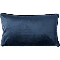 Dutch decor - FINN - Sierkussen 30x50 cm - velvet - lendekussen - Insignia Blue - donkerblauw