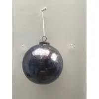 Christmas House Grote kerstbal 12cm gemarmerd blauw met antieke look