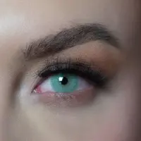 Dezzy's Copacabana -3.00 - Realistische Kleurlenzen - Groen - Jaarlenzen - Kleurlenzen op sterkte en zonder sterkte - Dekkende/zachte lenzen - Comfortabel voor dagelijks gebruik - Halloween - Cosplay - Party