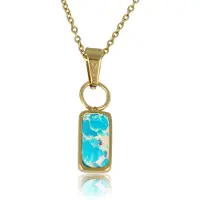 My Bendel - Ketting Goudkleurig met Smalle Blue Howlite Hanger - Goudkleurige Ketting met Smalle Imperial Jasper Hanger - met Luxe Cadeauverpakking | Sieraden Voor Dames