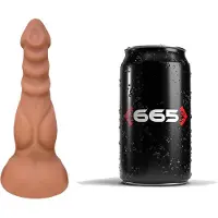 665 - Liquid Siliconen XXL Dildo - Isopod - Beige - Maat S