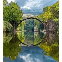 Dimex Fotobehang - Arch Bridge 225x250cm - Vliesbehang