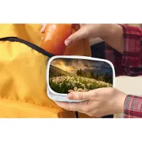 MuchoWow Broodtrommel Wit - Lunchbox Bloemenveld - Heuvels - Zonsondergang - Berg - Natuur - Wit - Heuvels - Brooddoos 18x12x6 cm - Brood lunch box - Broodtrommels voor kinderen en volwassenen