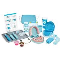 Melissa & Doug - Super Smile Dentist Kit Play Set - (8611)