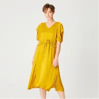 Smart & Joy V-neckline midi-jurk met trekkoordriem