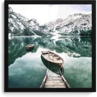 PosterMonkey Poster in lijst - Fotolijst 40x40 cm - Posters - Bergen - Sneeuw - Winter - Boten - Meer - Natuur - Posterlijst zwart - Decoratie - Wanddecoratie woonkamer - Muurdecoratie slaapkamer