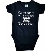 JHK Zwarte romper met "Can't wait until my first tattoo" - 9 maanden - babyshower, zwanger, cadeautje, kraamcadeau, grappig, geschenk, baby, tekst, bodieke