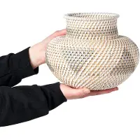 Beliani ASAHAN - Decoratieve vaas - Wit - Rotan