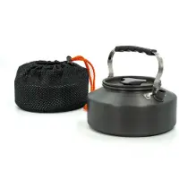 Intirilife camping kettle outdoor waterkoker van aluminium in zwart met een inhoud van 1.1 l