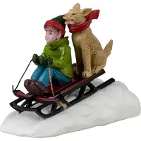 Lemax Caddington Village Kerstdorpminiatuur Doggone Downhill Sledding (sleëen Met Hond) 3,5 X 6,5 X 5,1 Cm