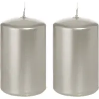 Trend Candles 2x Kaarsen zilver 5 x 8 cm 18 branduren sfeerkaarsen - Stompkaarsen