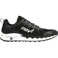Inov-8 Lage schoen 'Parkclaw G 280' zwart / wit