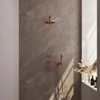 Brauer Regendoucheset inbouw copper carving thermostatisch 20 cm met gebogen wandarm, glijstang en handdouche staaf losse stopkranen geborsteld koper