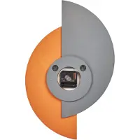 Beliani CHALAIS - Wandklok - Grijs/Oranje - MDF