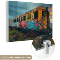 MuchoWow Glasschilderij 180x120 cm - Schilderij acrylglas - Graffiti - Verlaten trein - Street art - Foto op glas - Muurdecoratie woonkamer - Wanddecoratie slaapkamer - Schilderijen