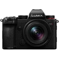 Panasonic LUMIX S5D + 18-40MM 4.5-6.3 BLACK