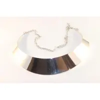Fashion Jewelry Verchroomde choker zeer mooi en modieus sieraad.
