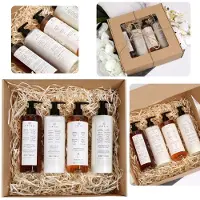 Sarcia.eu PRIJA - Set cosmetica: douchegel, haarconditioner, haarshampoo, bodycrème 4x380ml