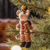 Sjaal met Verhaal Hanger Vilt Figuurtje Kerst - Notenkraker Luitenant - Beigebruin - 14cm - Handgemaakt & Fairtrade