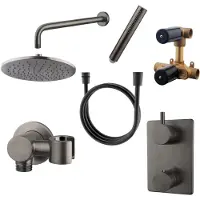Wiesbaden regendouche caral | rechthoek | muuruitloop | gunmetal pvd coating | inbouw | incl.inbouwdelen