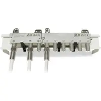 Televes 8-voudige versterker/verdeelblok VT814FZ, frequentiebereik 5-1218 MHz, versterkingsfactor (VD): 14 dB, artikelnummer 519608
