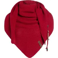 Knit Factory Coco Gebreide Omslagdoek - Driehoek Sjaal Dames - Dames sjaal - Wintersjaal - Stola - Wollen sjaal - Rode sjaal - Bright Red - 190x85 cm - Inclusief sierspeld