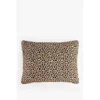 Sissy-Boy Bruin jacquard kussen met leopard print