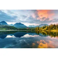 Karo-art Fotobehang Štrbské Bergmeer In De Hoge Tatra In Slowakije - Vliesbehang - 368 x 280 cm