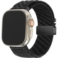 Bandz Nylon band 'Wave' met Parachute sluiting - geschikt voor Apple Watch Series 1/2/3/4/5/6/7/8/9/10/11/SE/SE2/SE3 - iWatch nylon bandje voor kleine maten: 38mm/40mm/41mm/42mm (zwart)