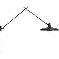 Grupa Products Wandlamp Arigato, zwart, Werkkamer / Kantoor, metaal, wandlamp