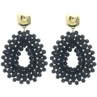 Dielay Oorbellen - oorstekers – 6cm - goudkleurig - zwart - kralen - glaskralen - sieraad - accessoire - cadeau - geschenk - chique - feest – feestdagen
