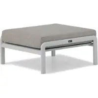 Coco Avellino loungetafel met kussen 80 x 80 cm