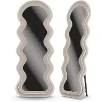 Mirlux Wavy Suède Fluweel Spiegel - Passpiegel - Staand en Hangend - Wandspiegel - Make-up Spiegel - 160 x 60 cm - Licht Crème
