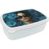 MuchoWow Broodtrommel Wit - Lunchbox Vrouw - Bloemen - Blauw - Aesthetic - Luxe - Brooddoos 18x12x6 cm - Brood lunch box - Broodtrommels voor kinderen en volwassenen