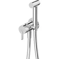 Deante Verborgen mengkraan voor een bidet