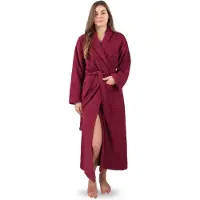 Normani Badjas lang bordeaux