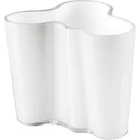 Iittala Alvar Aalto vase opaalwit 95 mm.