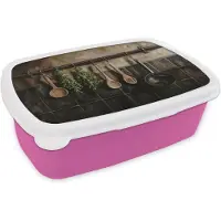 MuchoWow Broodtrommel Roze - Lunchbox Keukengerei - Rustiek - Tegels - Kruiden - Brooddoos 18x12x6 cm - Brood lunch box - Broodtrommels voor kinderen en volwassenen