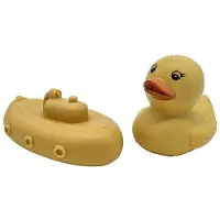Beco Splash diertje eend en boot - set 2 stuks - assortimentskleuren