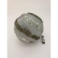 J-Line Kerstbal gestreept zilver/paillette 12cm