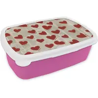 MuchoWow Broodtrommel Roze - Lunchbox Hartjes - Krant - Loveyou - Brooddoos 18x12x6 cm - Brood lunch box - Broodtrommels voor kinderen en volwassenen