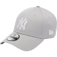 New Era Pet 'OUTLINE 9FORTY NEYYAN' lichtgrijs / zilver / wit