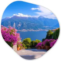 MuchoWow Organische wanddecoratie 60x60 cm - Organisch schilderij Lake Como - Italië - Landschap - Muurdecoratie woonkamer - Kamer decoratie - Schilderijen - Muurcirkel aesthetic