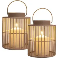 Anna's Collection Anna Collection Windlicht/kaarsenhouder buiten lantaarn - 2x - beige/zand - 15 x 18 cm - metaal - Incl. LED kaars - tuinlampen