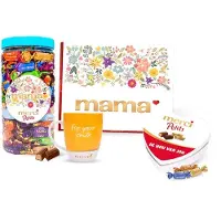Merci Moederdag giftbox pakket met mok "for your smile" - Finest Selection chocoladerepen & Petits bonbons - Moederdag cadeau - 1015g