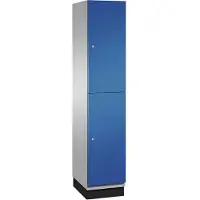 C+P Double-store locker Cambio, 1 vak, 2 vakken, met plint, B 400 x D 525 x H 1980 mm, blank aluminium/ gentiaanblauw