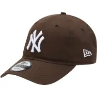 New Era Pet 'LEAGUE ESS 9TWENTY NEYYAN' donkerbruin / wit