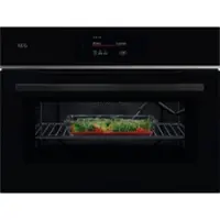 AEG Stoomoven TK8NK72WB