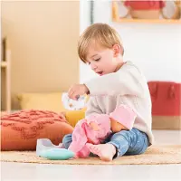 Corolle 9000110750 - Ma Premiere Poupee: Potje, zeepdispenser, geschikt voor alle baby-poppen van 30-36 cm, vanaf 18 maanden