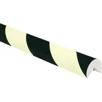 SHG Hoekbeschermprofiel type A, 1 m/stuk, langdurig lichtgevend